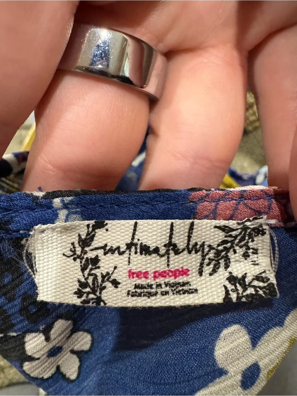 FREE PEOPLE WOMEN'S WEEKEND IN MONTAUK FLORAL PRINT CROPPED TANK TOP Size M